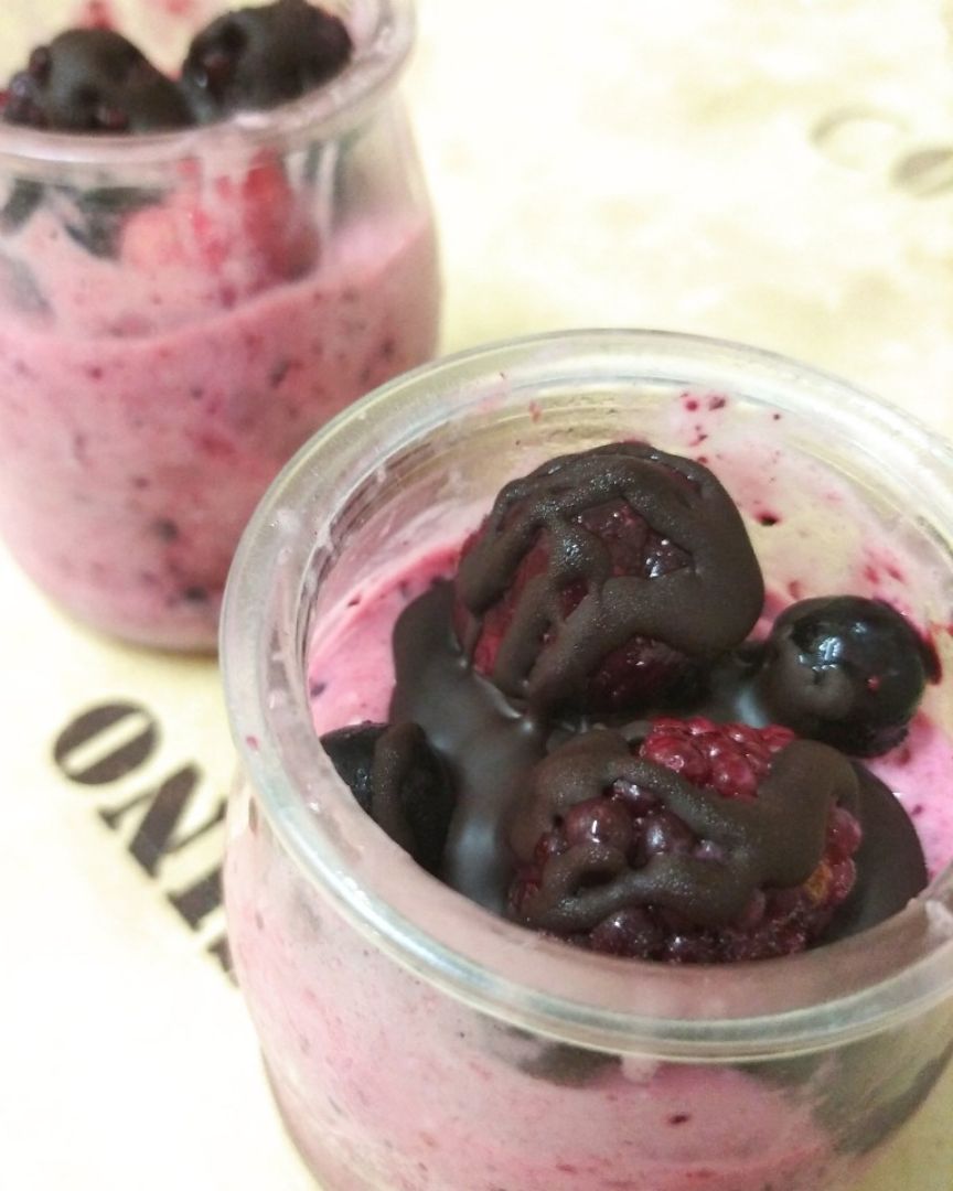 Helado de frutos rojos