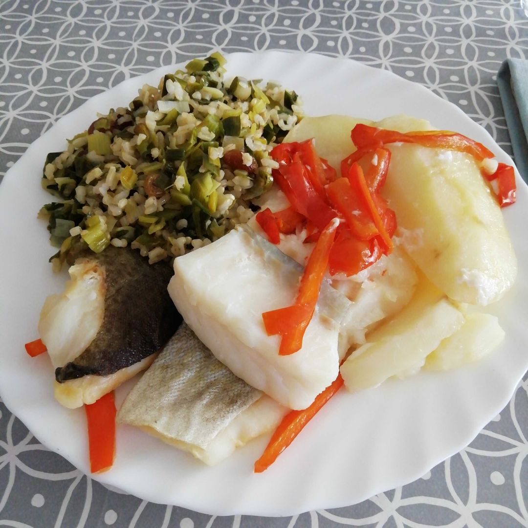 Bacalao al horno con arroz salteado Bacalao al horno con arroz salteado