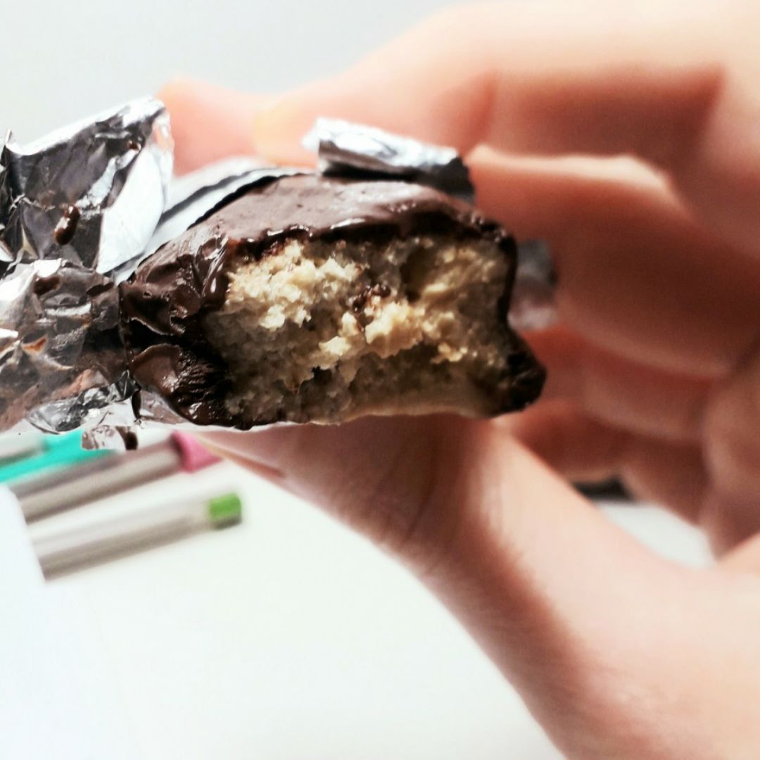 Barritas de chocolate y cacahuete estilo Snickers