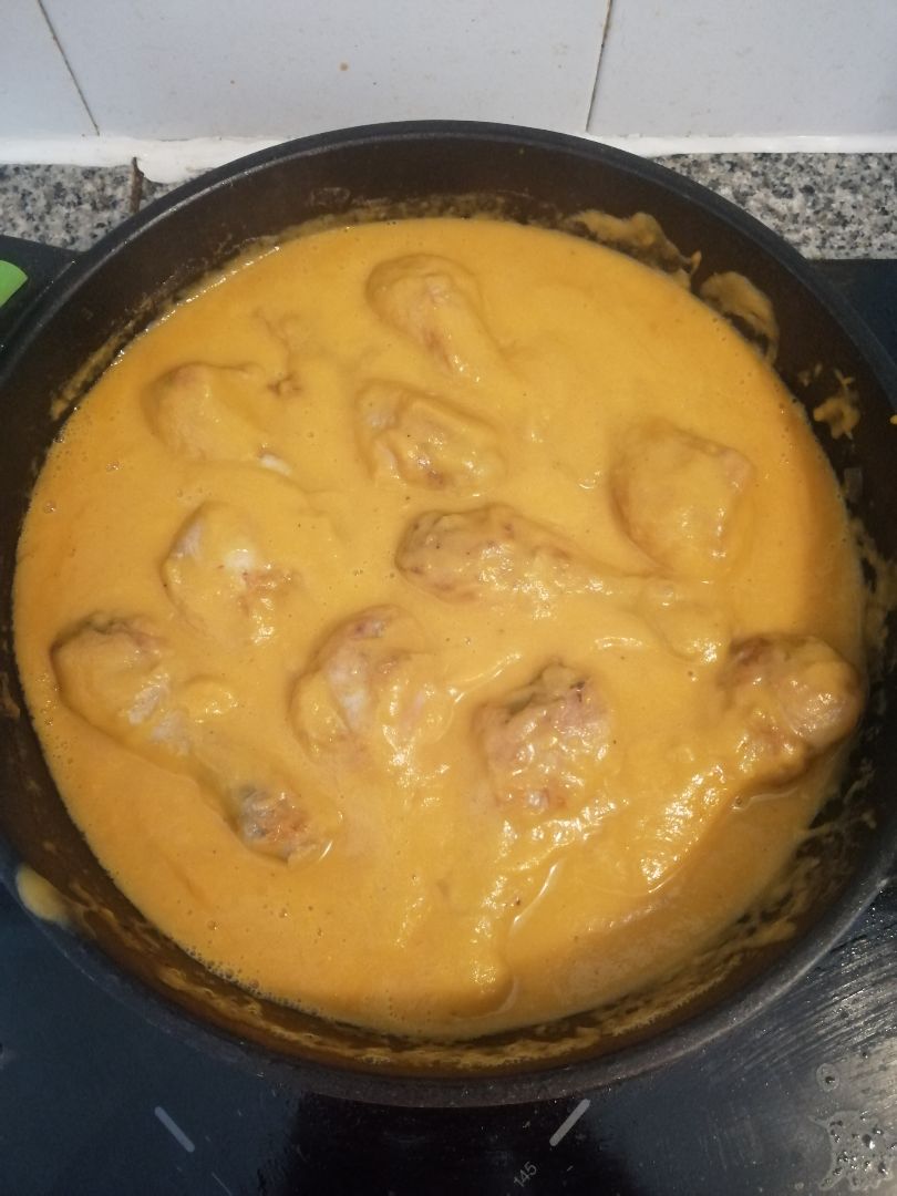 Muslitos de pollo en salsa de zanahoria