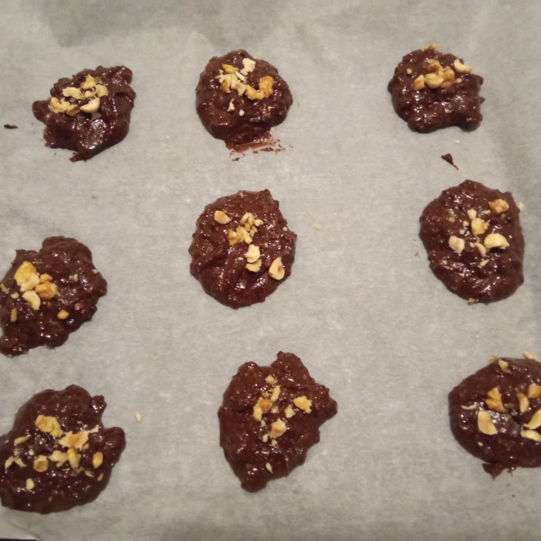 Galletas de chocolate y naranja con frutos secosStep 0