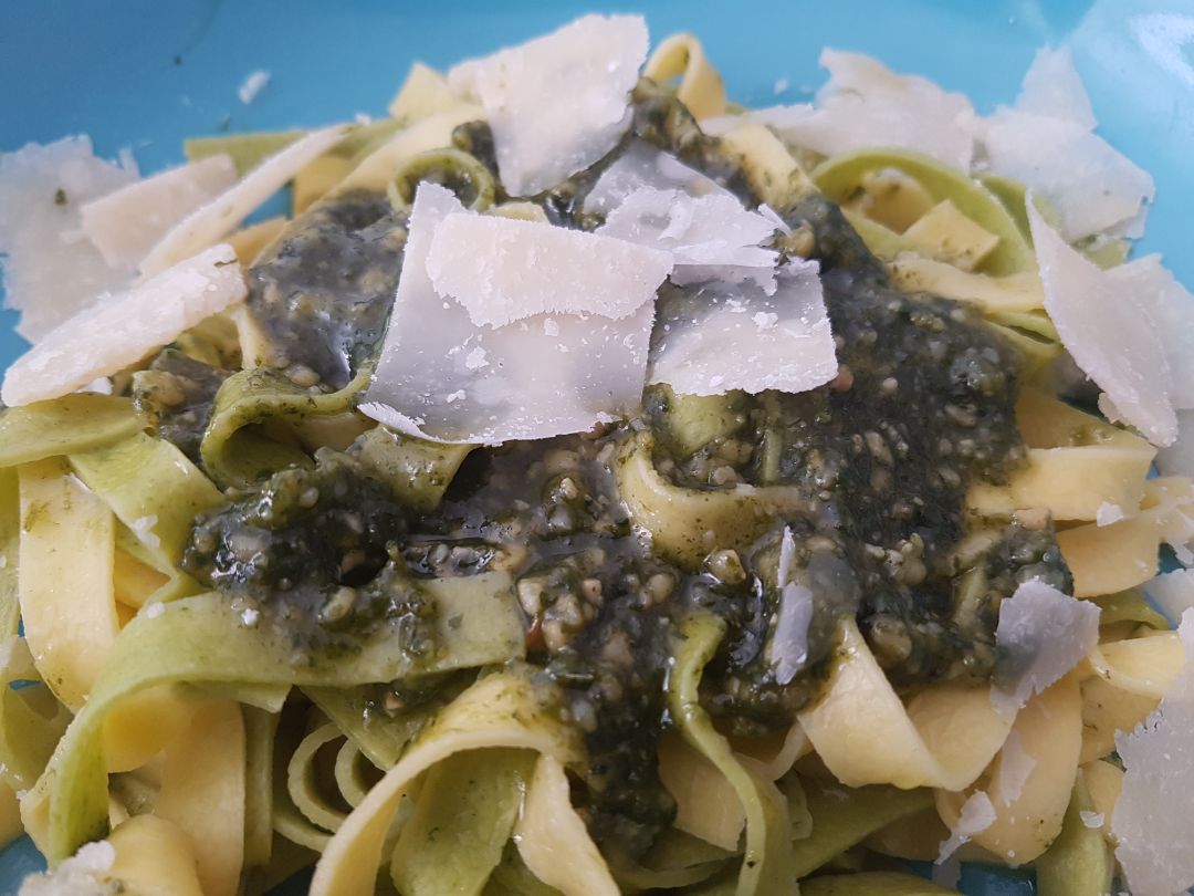 Tallarines con pesto y parmesano Paso 0 Tallarines con pesto y parmesano Paso 0