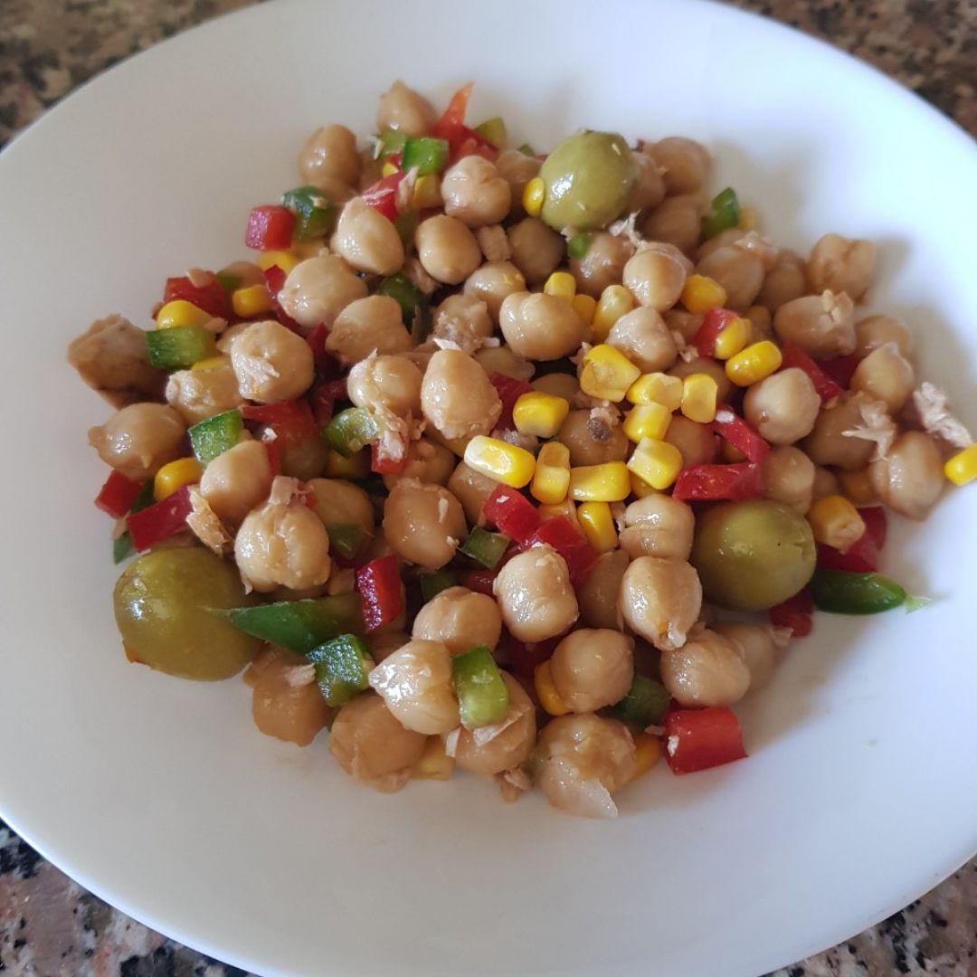 Ensalada de garbanzos Ensalada de garbanzos