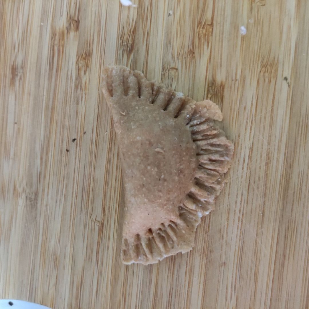 🥟RAVIOLIS 🥟 Rellenos de pera, nueces y queso 🧀🍐 Paso 4 🥟RAVIOLIS 🥟 Rellenos de pera, nueces y queso 🧀🍐 Paso 4