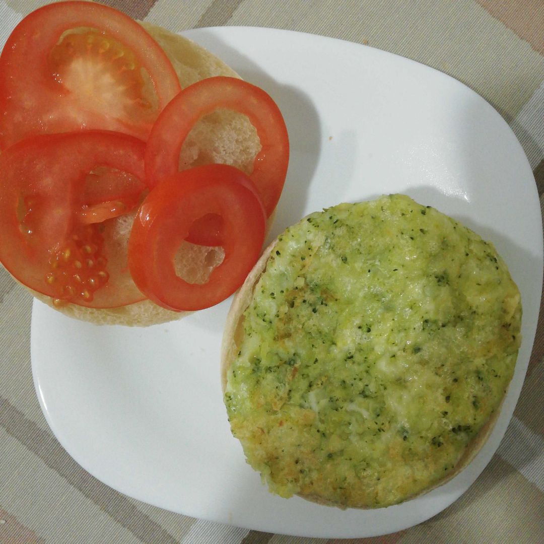 Hamburguesa de brocoli Hamburguesa de brocoli