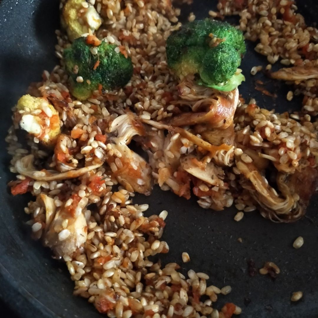 Arroz con pollo, brocoli curry y tomillo Paso 5 Arroz con pollo, brocoli curry y tomillo Paso 5