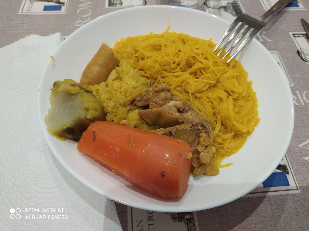 Cocido con fideos Cocido con fideos