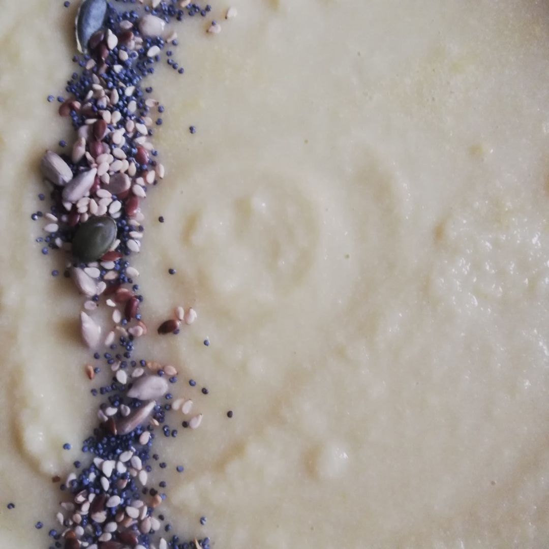 Crema de coliflor y manzana Crema de coliflor y manzana