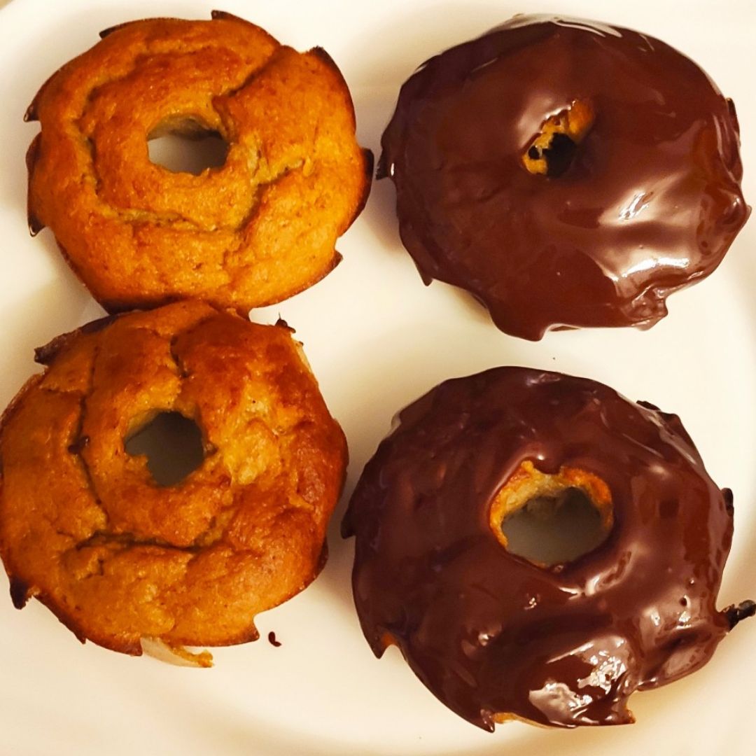 Pastelito meloso de plátano y manzana Pastelito meloso de plátano y manzana