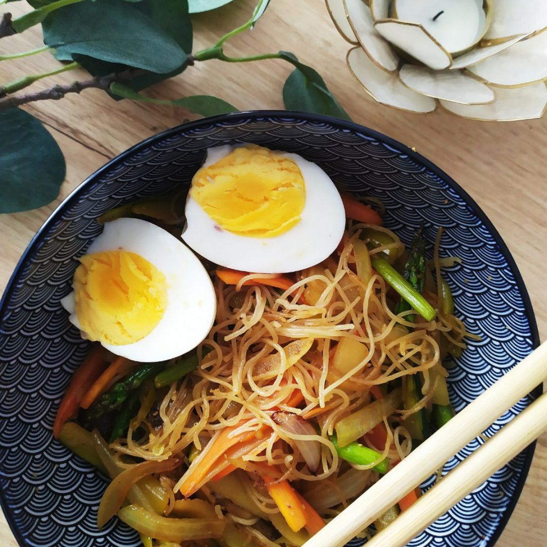 Fideos asiáticos veggie Fideos asiáticos veggie
