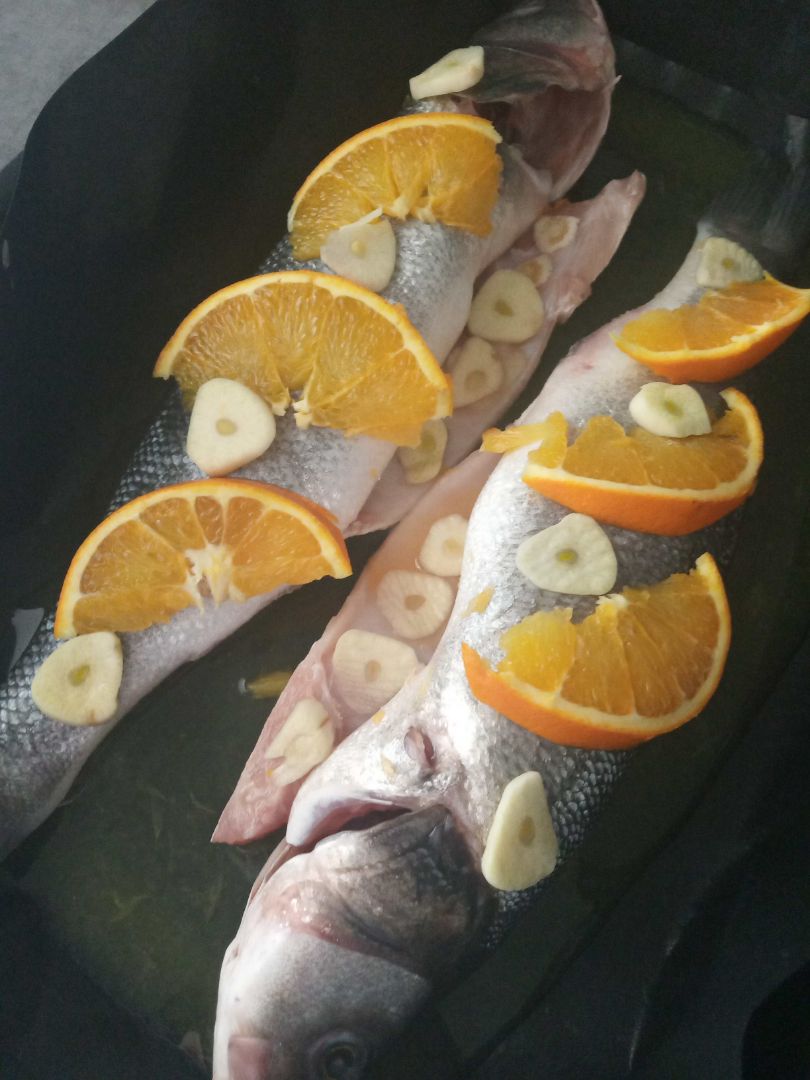 Lubina a la naranja Lubina a la naranja