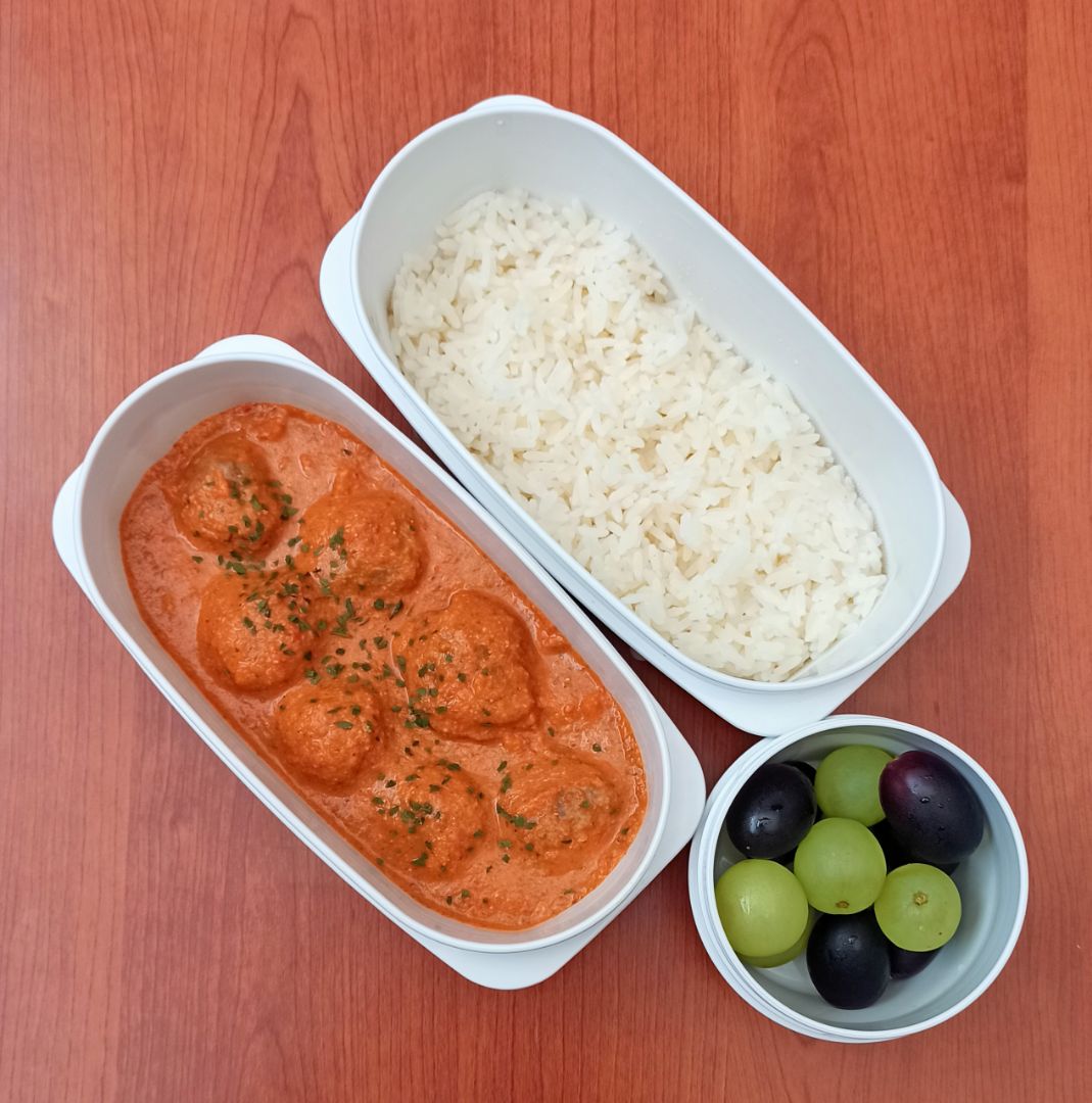 🌸ALBÓNDIGAS EN SALSA🌸 🌸ALBÓNDIGAS EN SALSA🌸