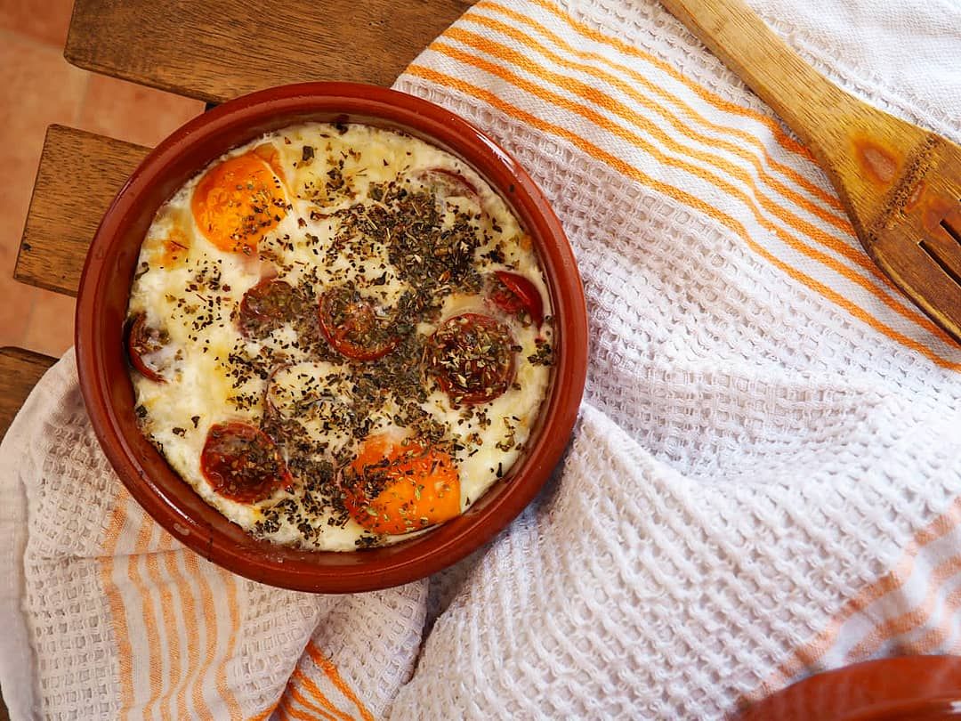 HUEVOS AL HORNO HUEVOS AL HORNO