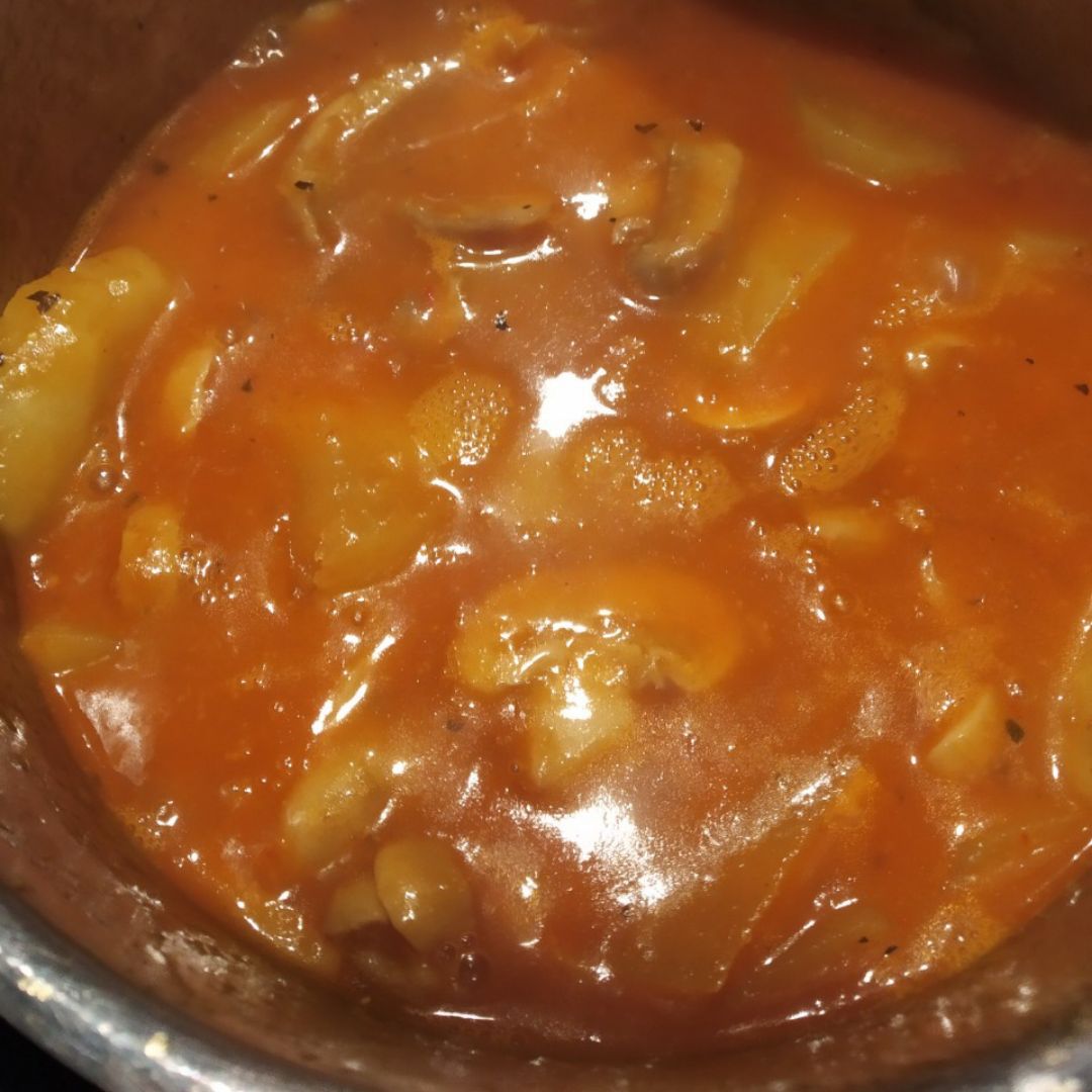 #Platoestrella de guiso de patatas con champiñones Paso 4