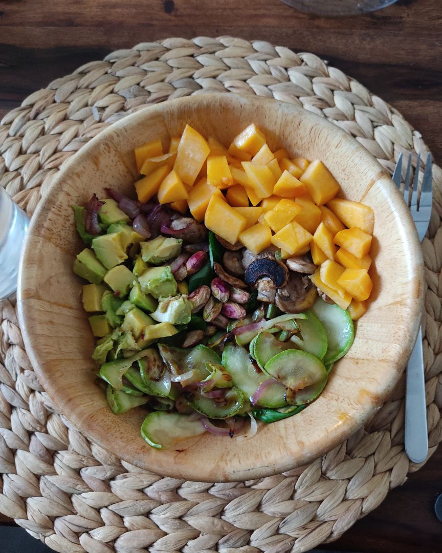 Ensalada con melocotón Ensalada con melocotón