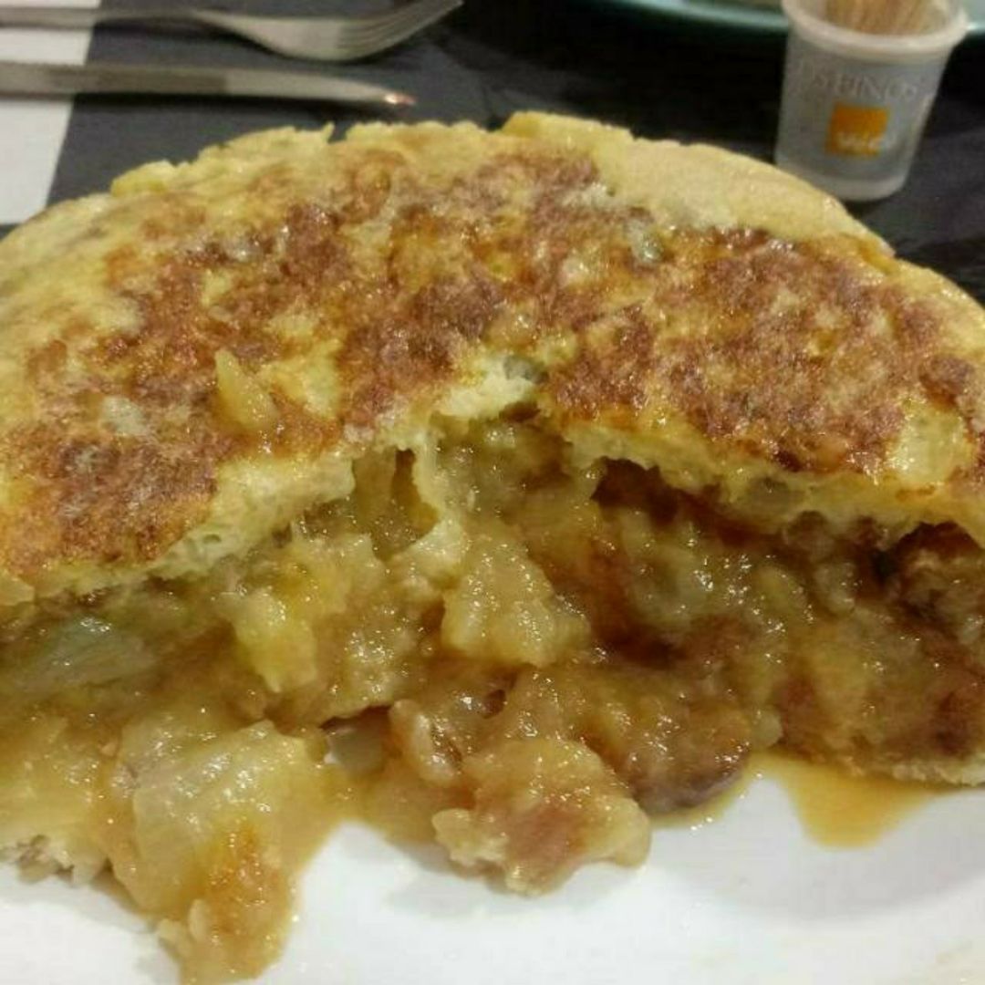 Tortilla de patata y cebolla😃 Tortilla de patata y cebolla😃
