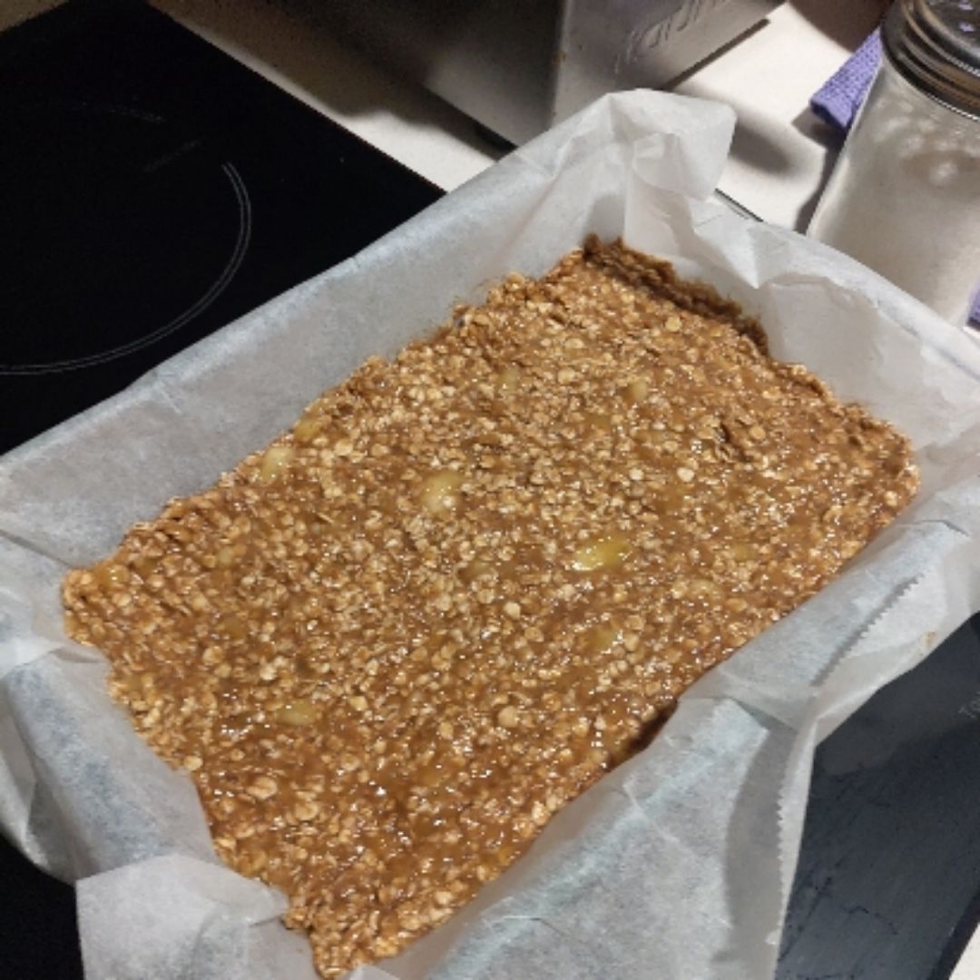 Banana oat bars