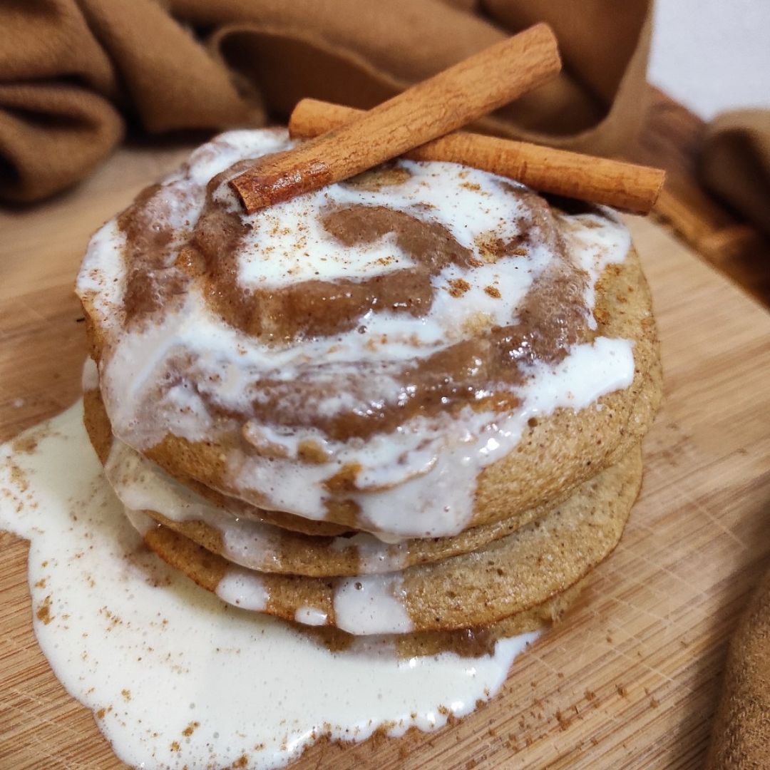 Cinnamon roll pancakes 🥞 Cinnamon roll pancakes 🥞