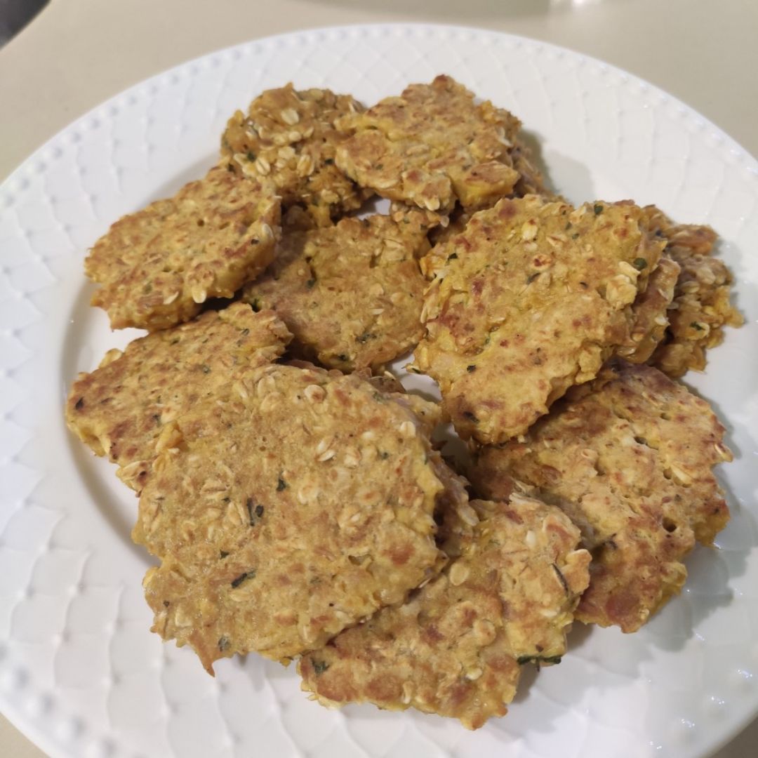 Hamburguesas de atún y avena
