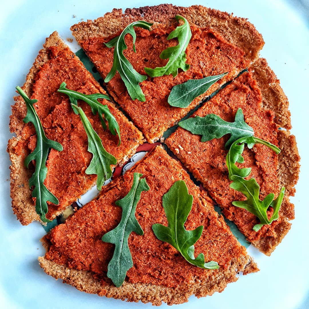 đPIZZA CON BASE DE SOJA TEXTURIZADA Y SOBRASADA VEGANAđ đPIZZA CON BASE DE SOJA TEXTURIZADA Y SOBRASADA VEGANAđ