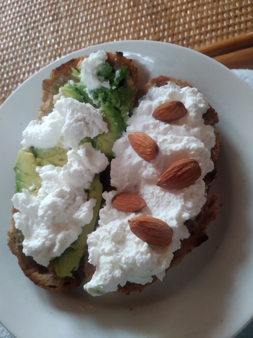 Tosta de ricotta Tosta de ricotta