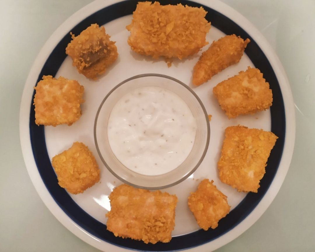 Nuggets de salmón con "Corn Flakes Nuggets de salmón con "Corn Flakes