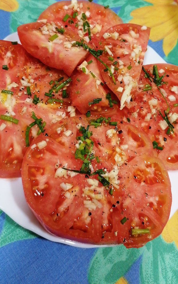 Tomate aliñado Tomate aliñado