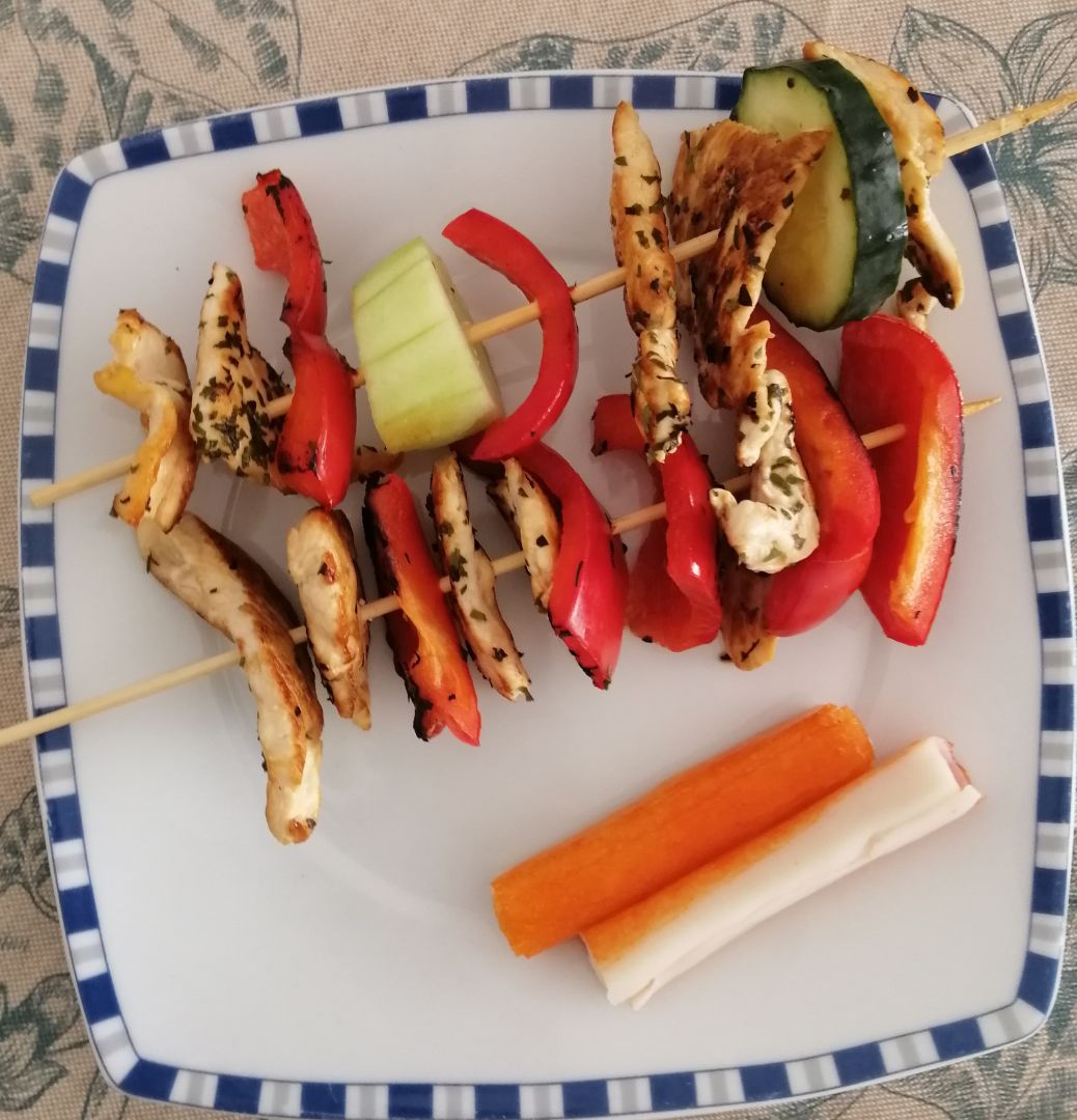 Brocheta de pollo Brocheta de pollo