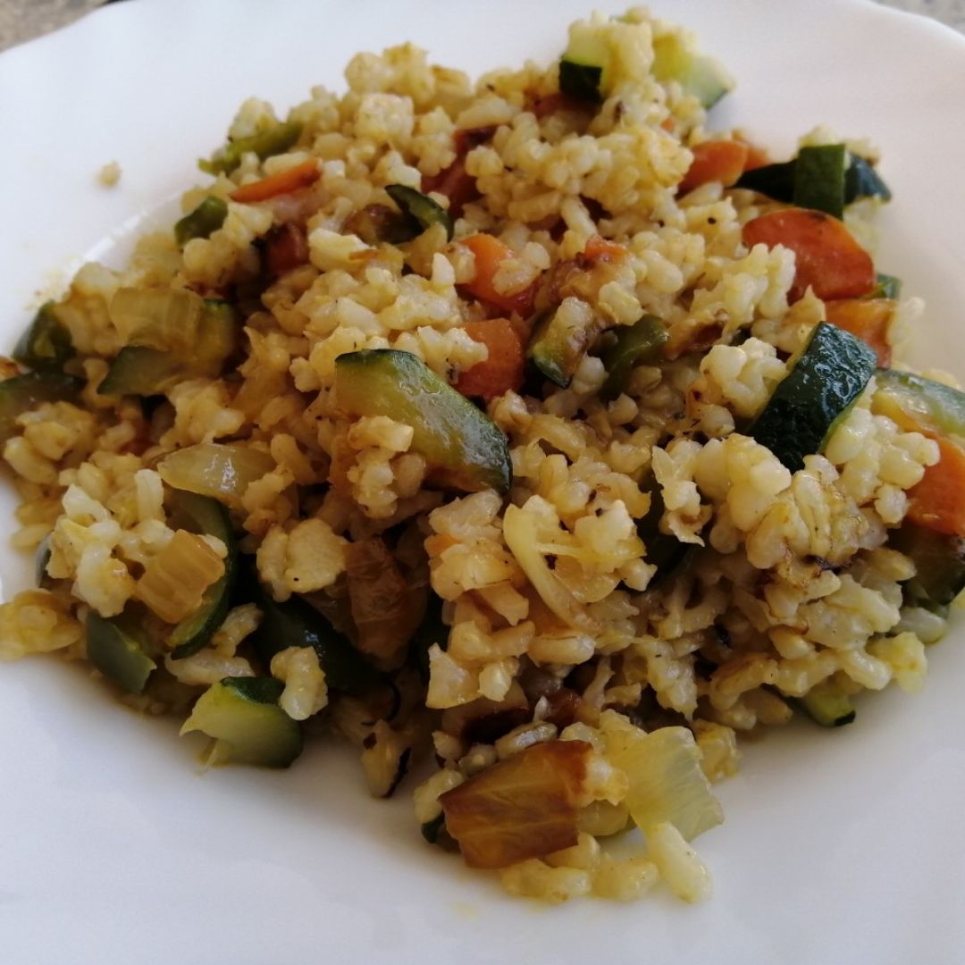Arroz integral con verduras Arroz integral con verduras