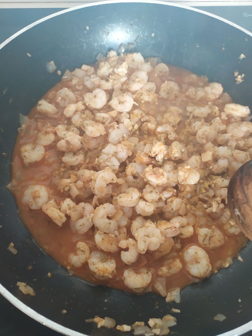 Tallarines de guindilla con gambas al ajillo Paso 1 Tallarines de guindilla con gambas al ajillo Paso 1