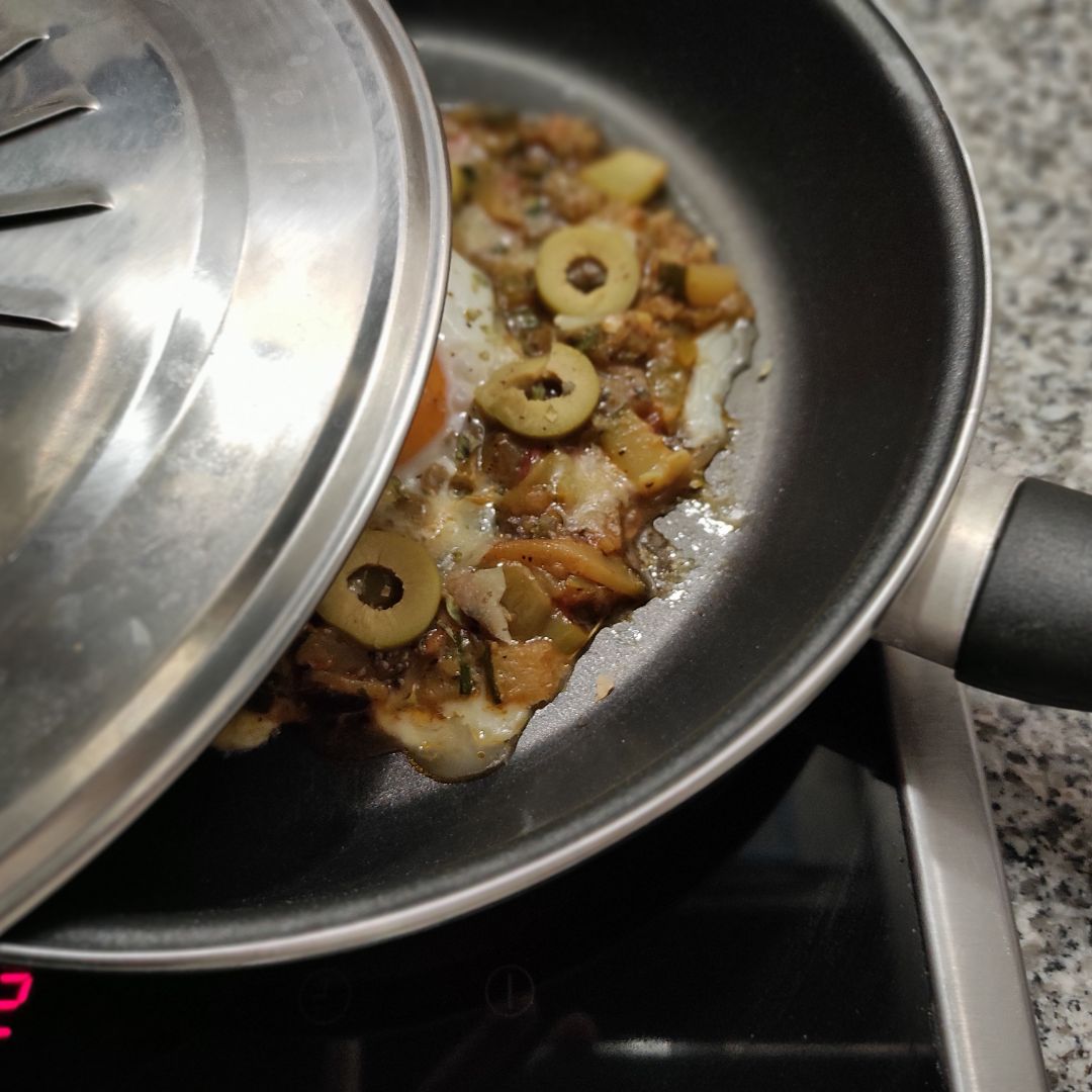 Vegetales pochados con sal de chorizo y huevo en sus jugos Paso 7 Vegetales pochados con sal de chorizo y huevo en sus jugos Paso 7