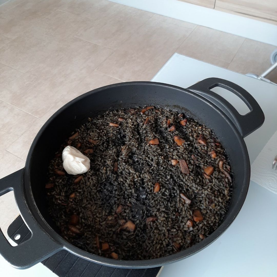 Arroz negro con sepia Arroz negro con sepia