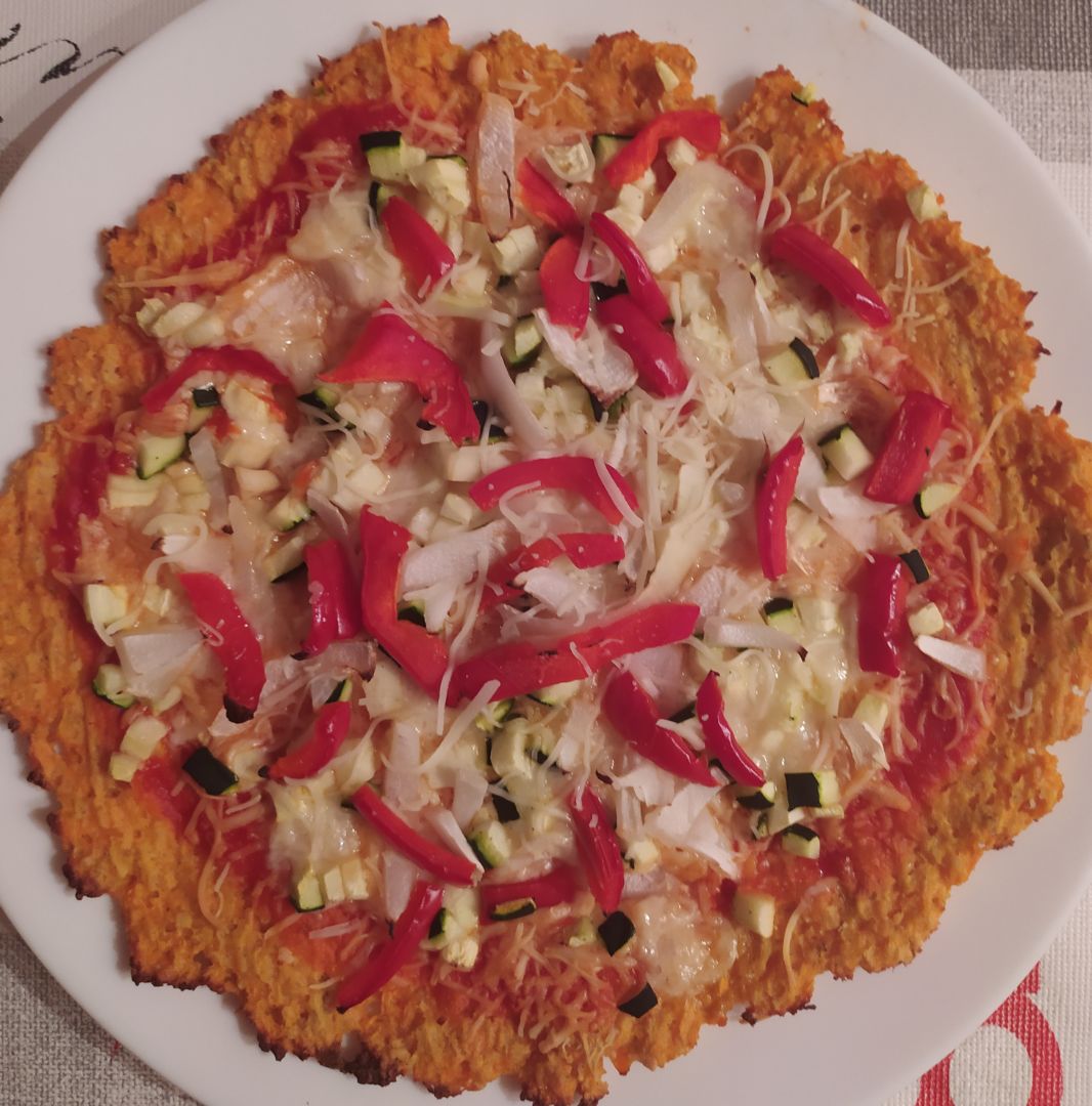 Pizza vegetal con base de zanahoria🌿 Paso 2 Pizza vegetal con base de zanahoria🌿 Paso 2