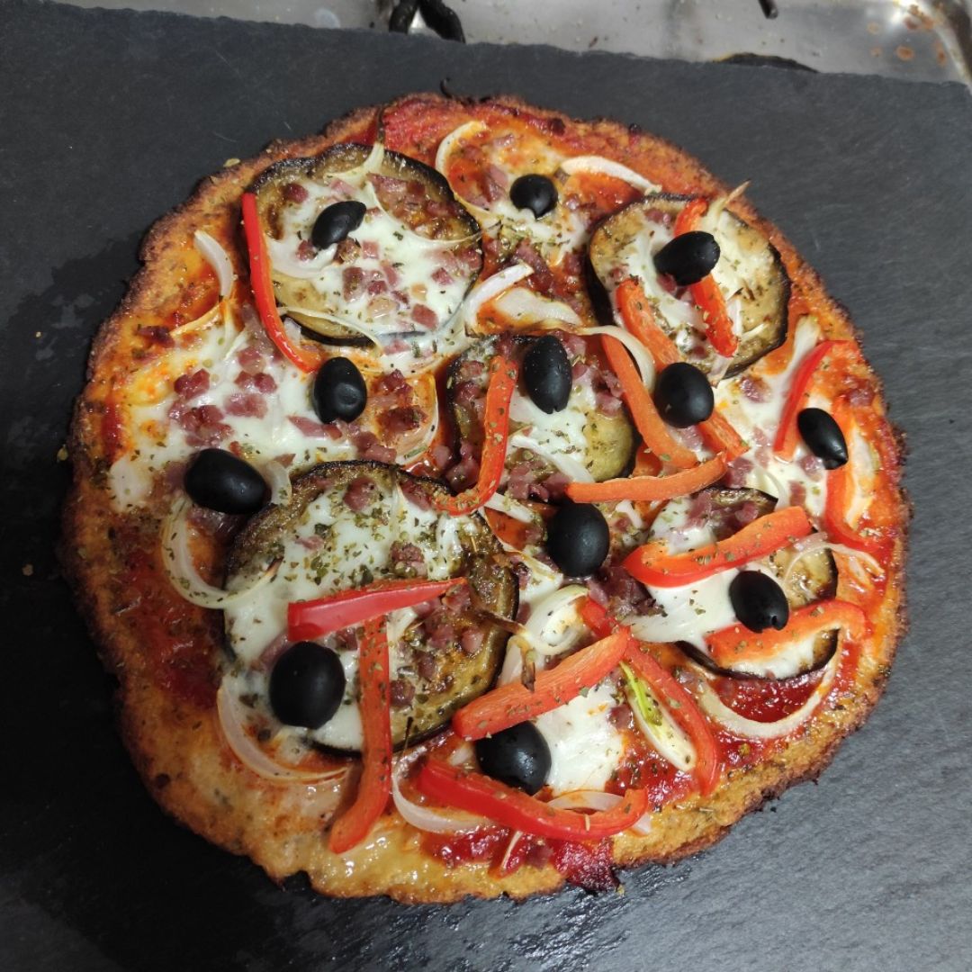 Colipizza (pizza con base de coliflor) Paso 3 Colipizza (pizza con base de coliflor) Paso 3