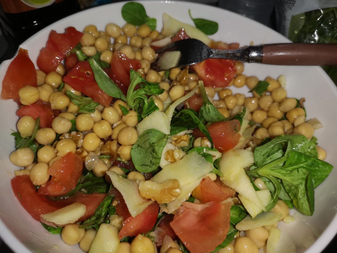Ensalada de garbanzos Ensalada de garbanzos