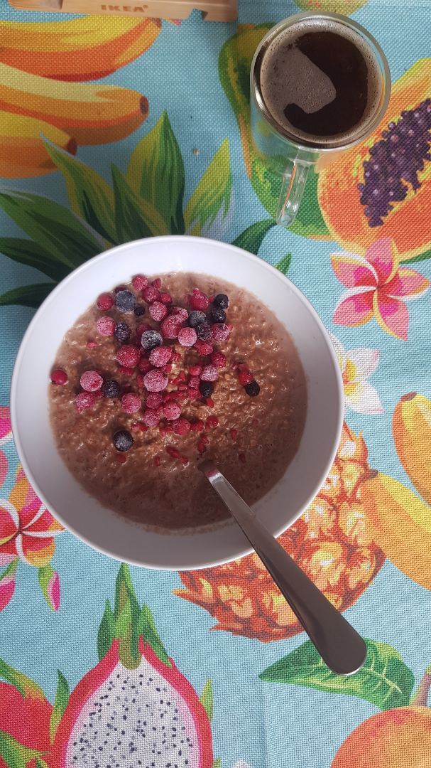 Porridge de avena con cacao y canela Porridge de avena con cacao y canela