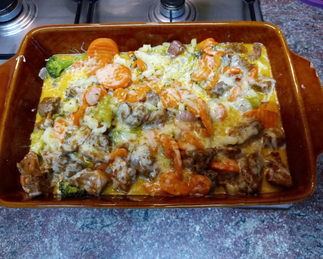 Menestra de verduras con pavo y leche de coco
