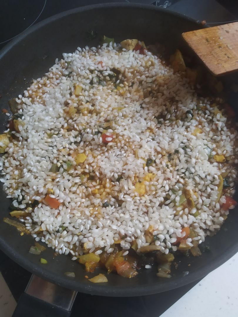 Arroz caldoso con verduras y pollo Paso 2 Arroz caldoso con verduras y pollo Paso 2