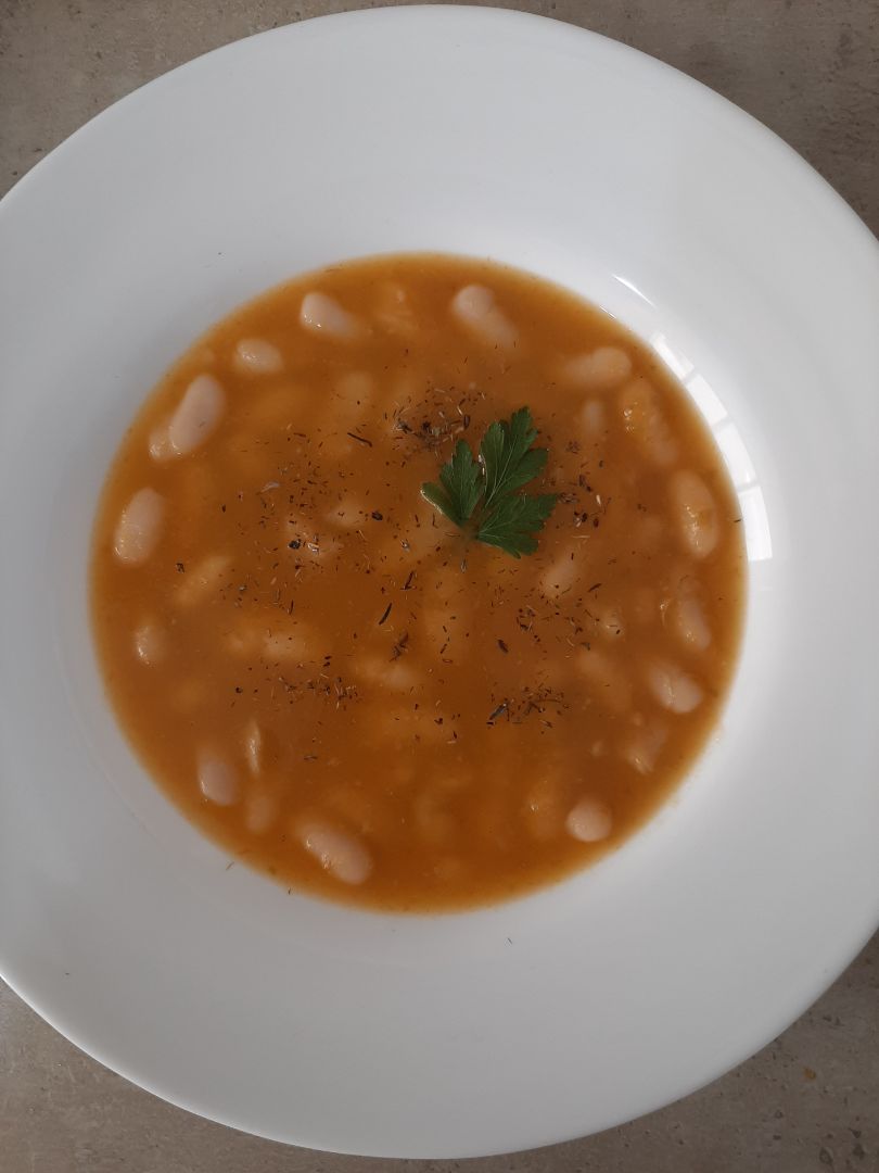 POTAJE DE ALUBIAS POTAJE DE ALUBIAS