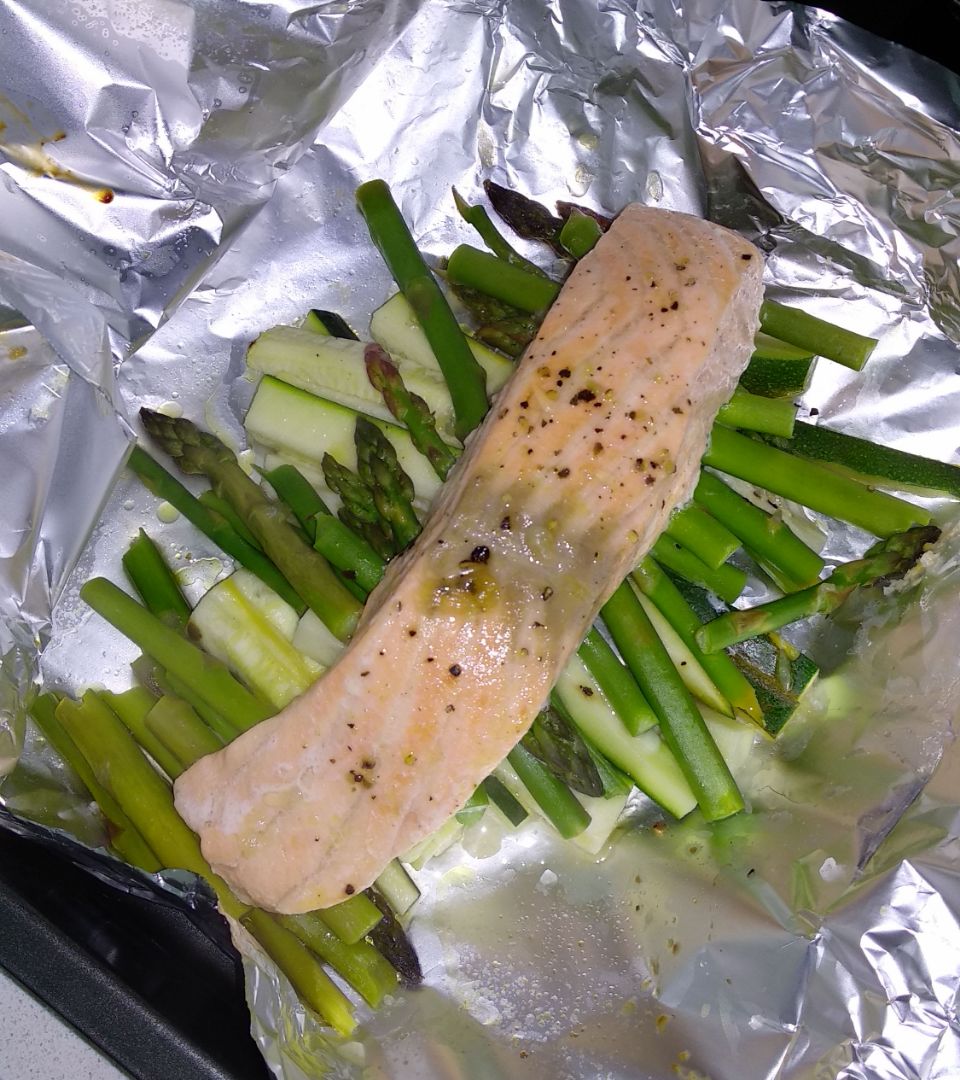 Salmón en papillote Salmón en papillote