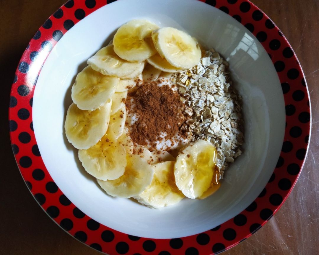 Bowl de avena y plátano.
