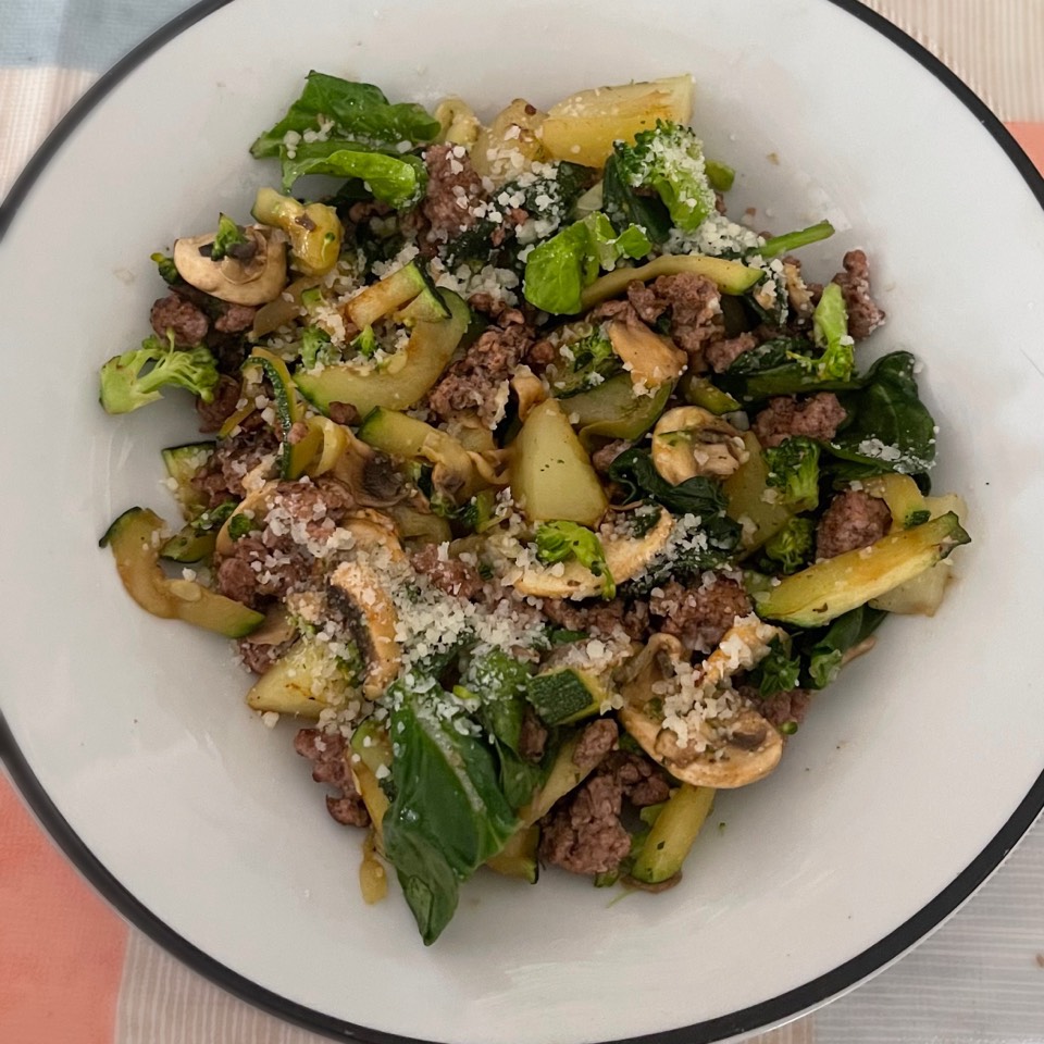 Carne picada con verduras y patata🥬🥦