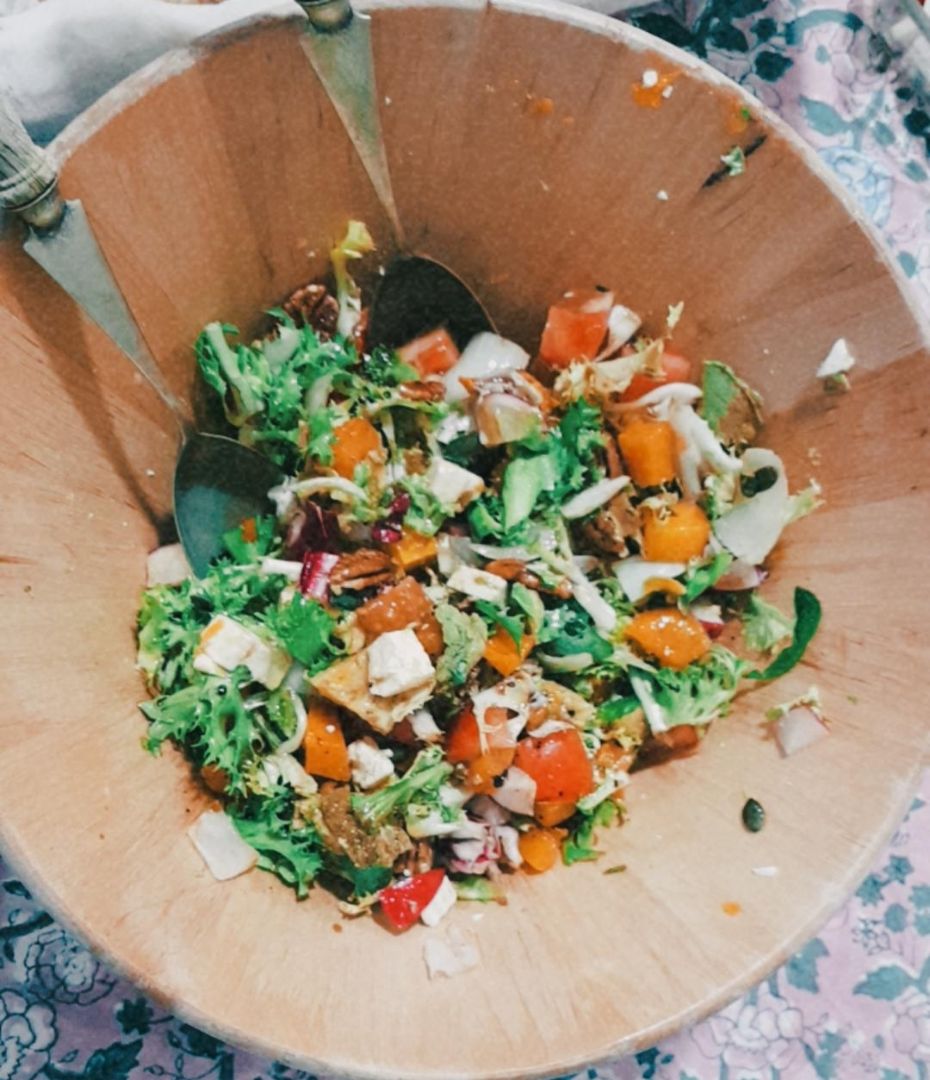 Ensalada de calabaza, nueces, queso feta