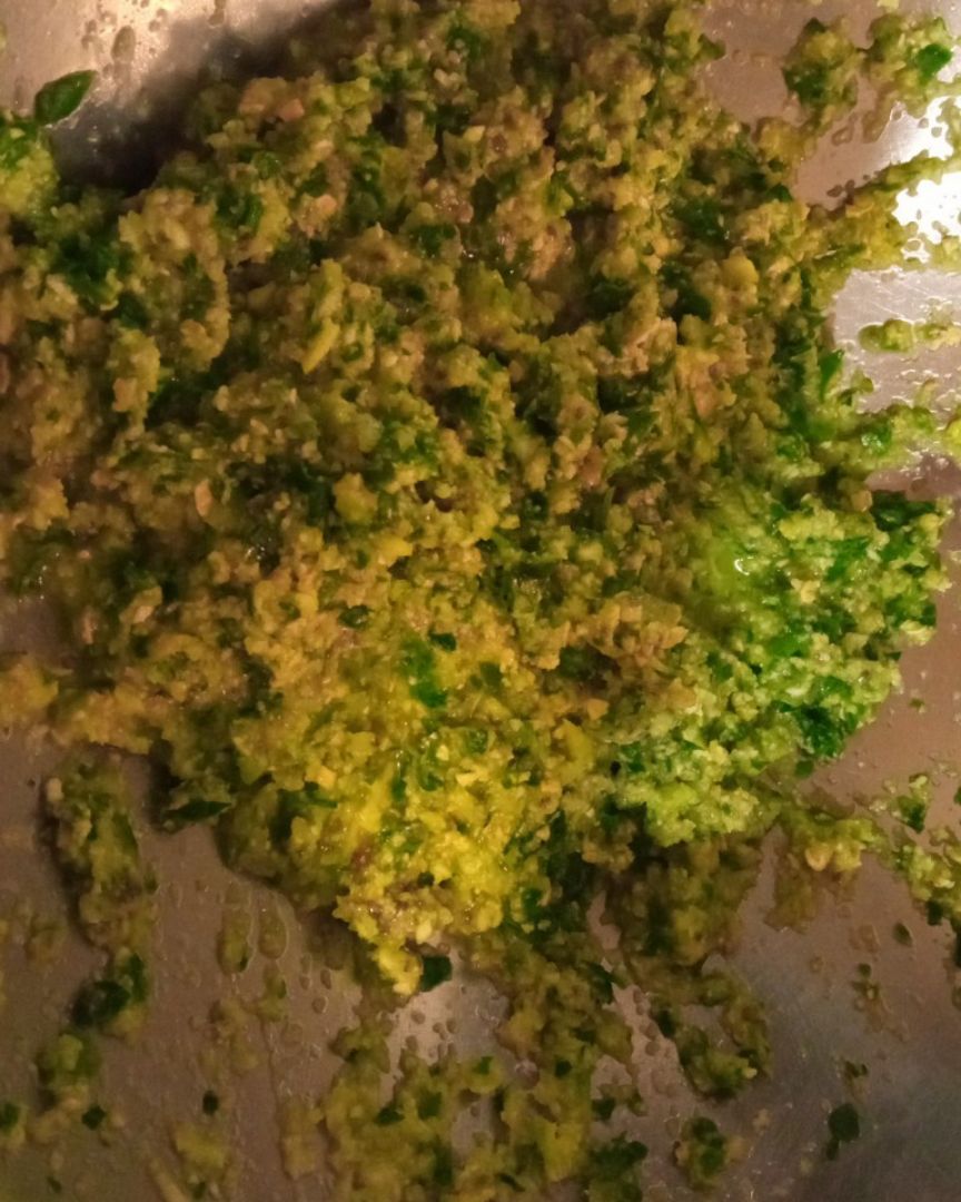 Hamburguesas de quinoa, espinacas y calabacín (sin huevo) Paso 2 Hamburguesas de quinoa, espinacas y calabacín (sin huevo) Paso 2