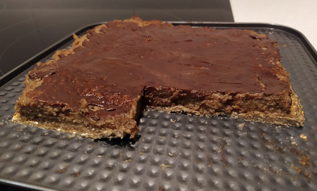 Tarta sana energética de frutos secos Tarta sana energética de frutos secos