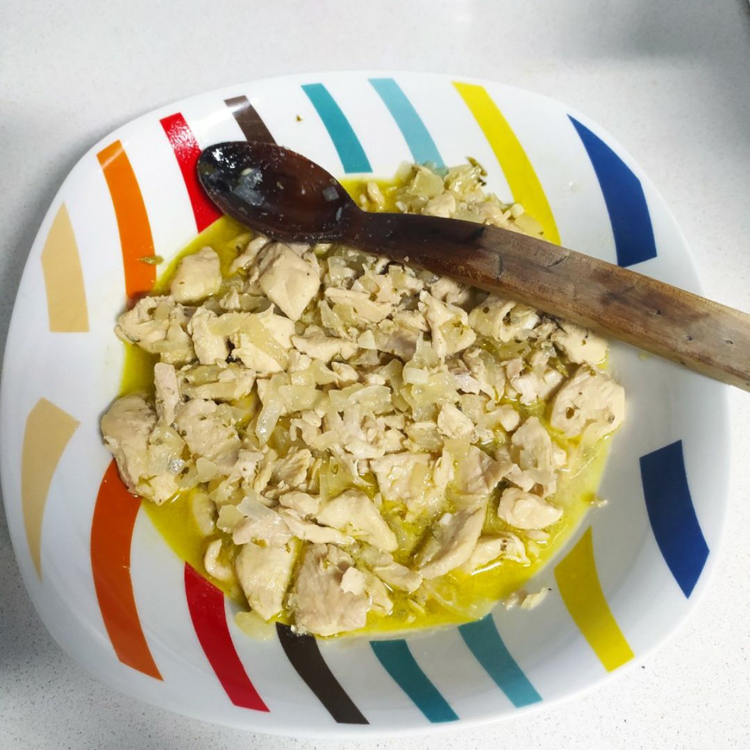 Pechuguita de pollo aliña Pechuguita de pollo aliña