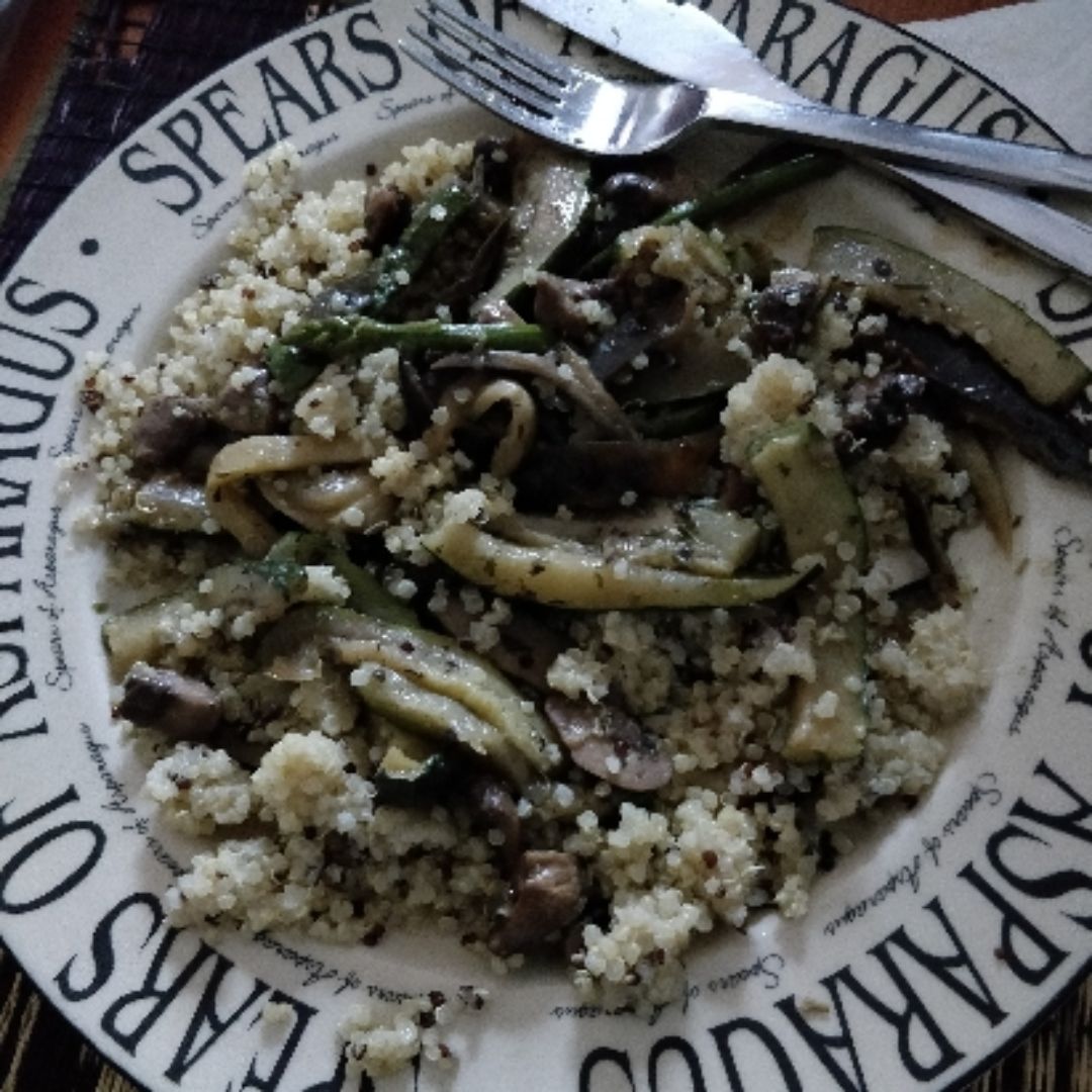 Quinoa con verduras al vapor Quinoa con verduras al vapor
