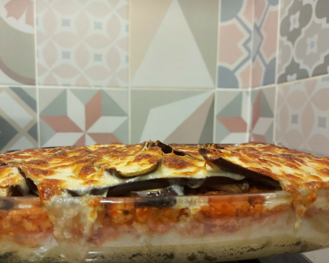 Moussaka de berengena y soja texturizada Paso 1 Moussaka de berengena y soja texturizada Paso 1