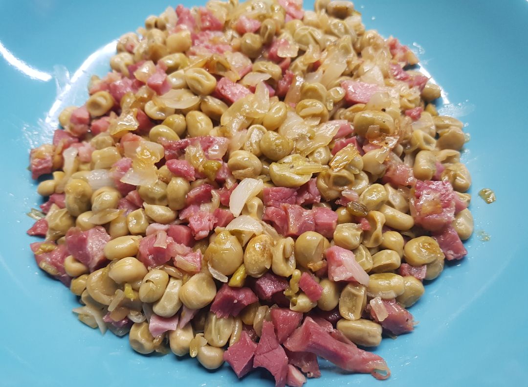 Habitas con jamón
