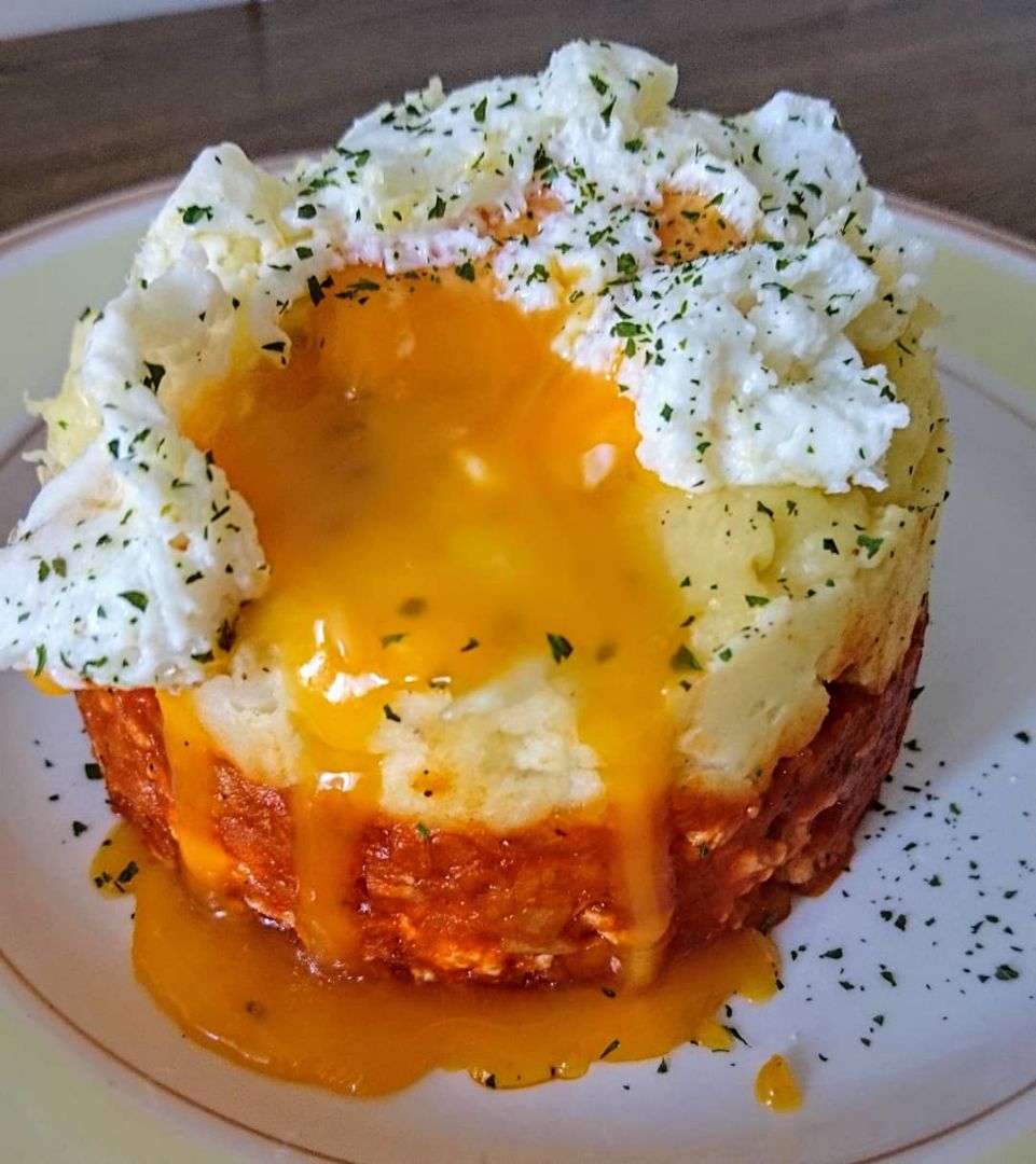 Pastel de pavo con tomate y patata 